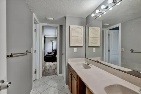 1879 Kamler Avenue Orlando FL 32817