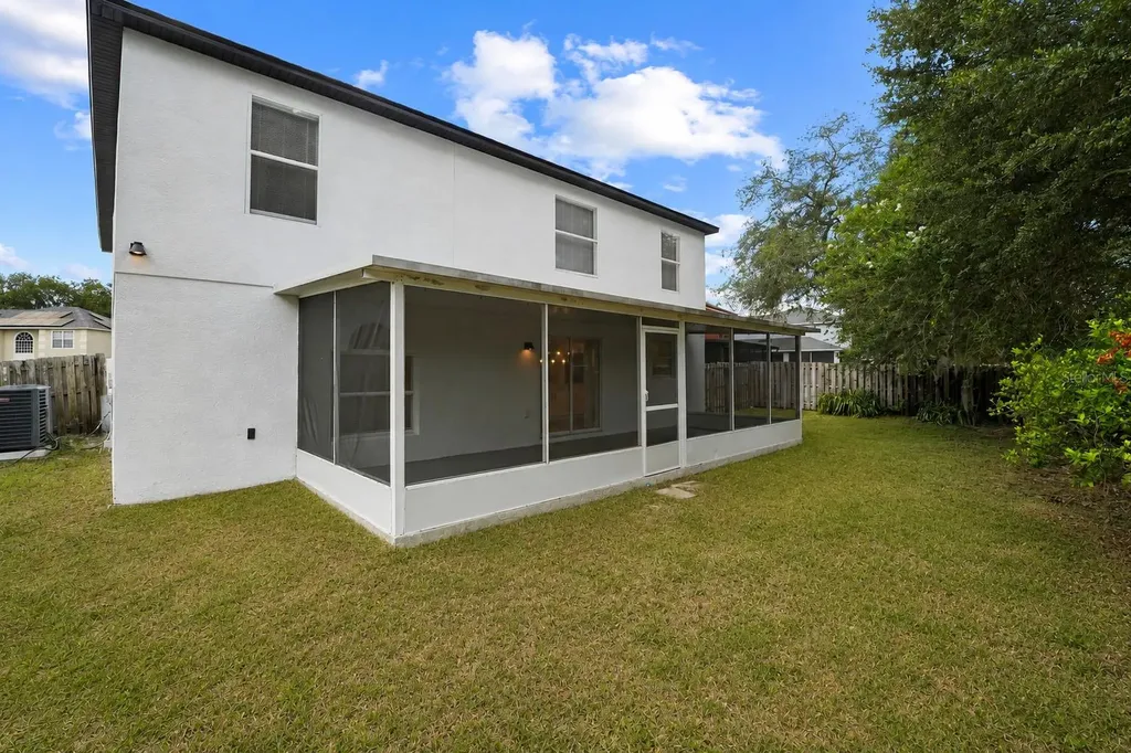 1502 Daybreak Drive Fruitland Park FL 34731