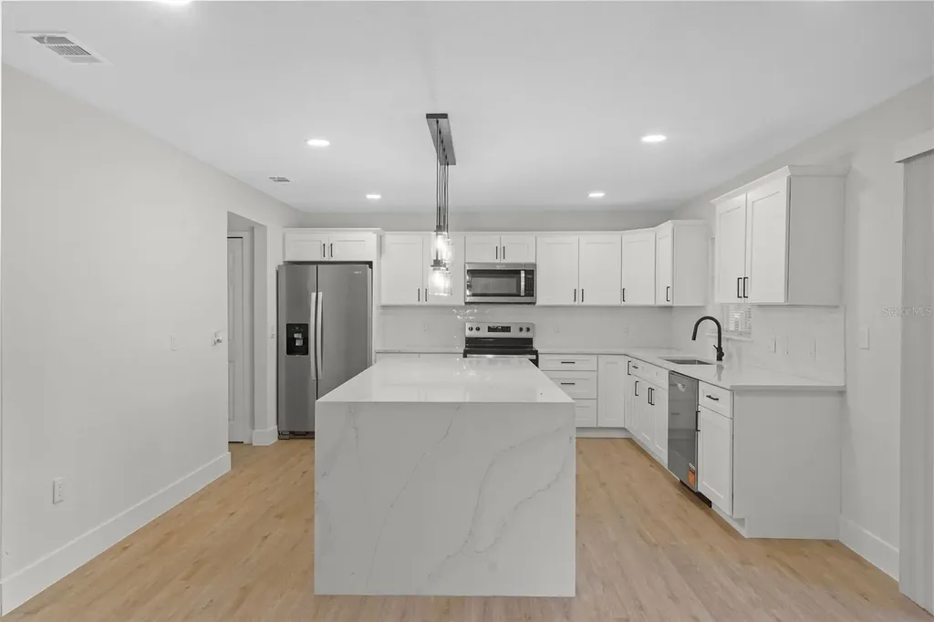 1502 Daybreak Drive Fruitland Park FL 34731
