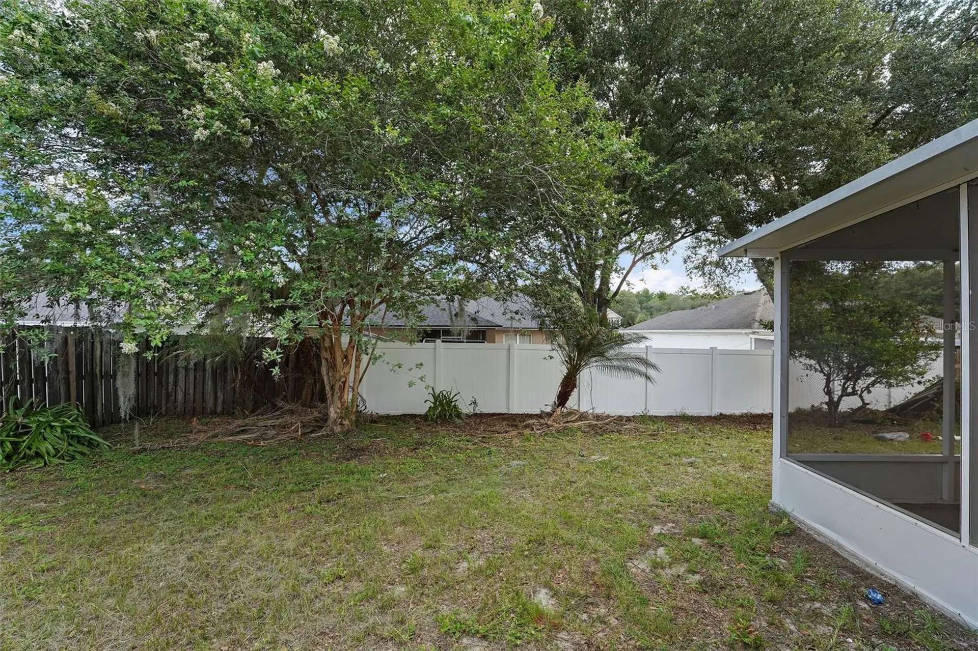 1502 Daybreak Drive Fruitland Park FL 34731