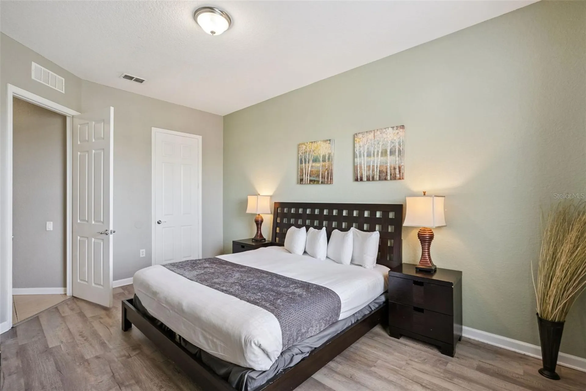 4816 Cayview Avenue Orlando FL 32819