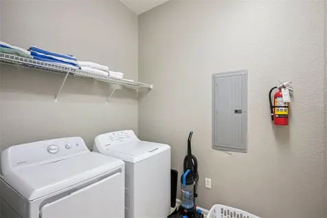 4816 Cayview Avenue Orlando FL 32819