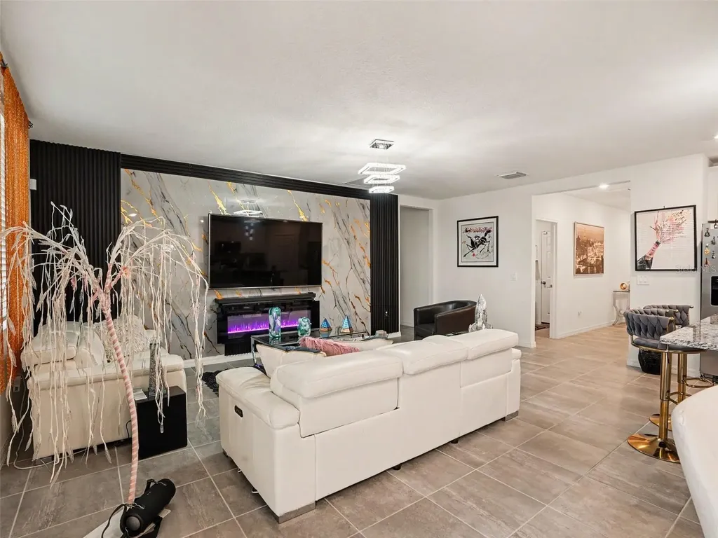 2019 Kingsmen Court Haines City FL 33844
