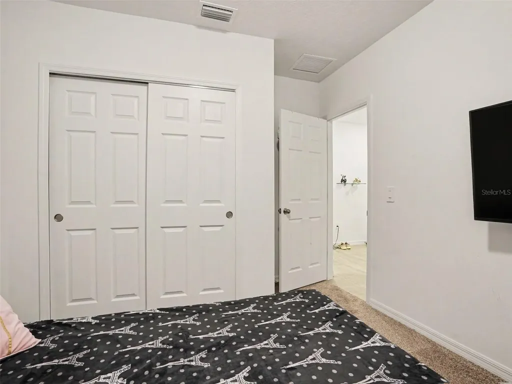 2019 Kingsmen Court Haines City FL 33844
