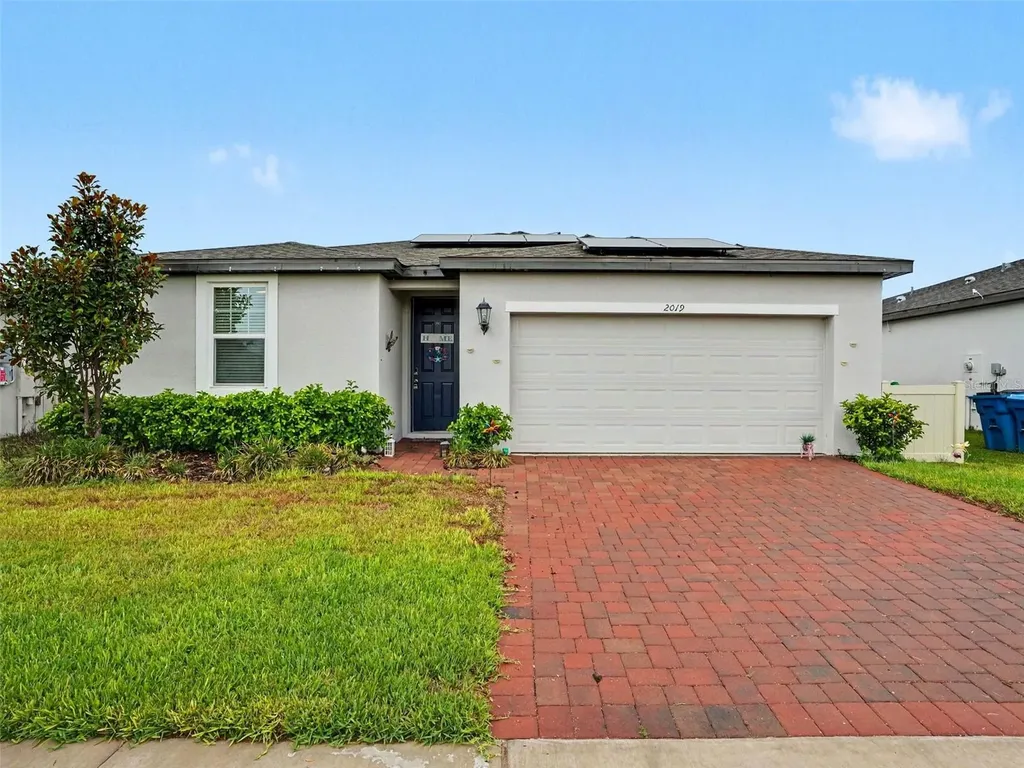 2019 Kingsmen Court Haines City FL 33844