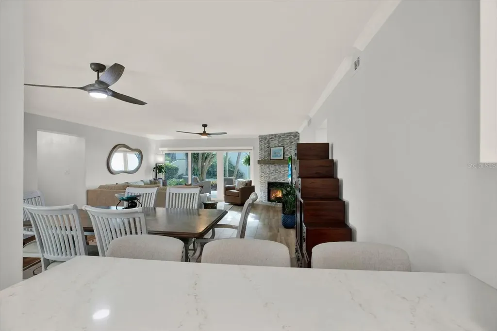 7530 Sunshine Skyway Lane S St Petersburg FL 33711
