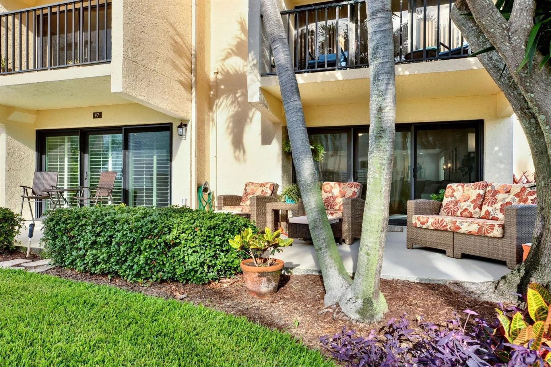 7530 Sunshine Skyway Lane S St Petersburg FL 33711