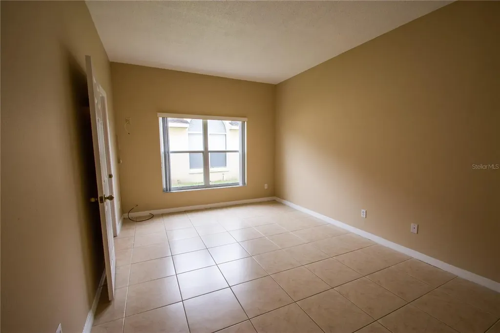 421 Lockbreeze Drive Davenport FL 33897
