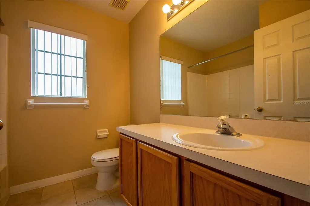 421 Lockbreeze Drive Davenport FL 33897