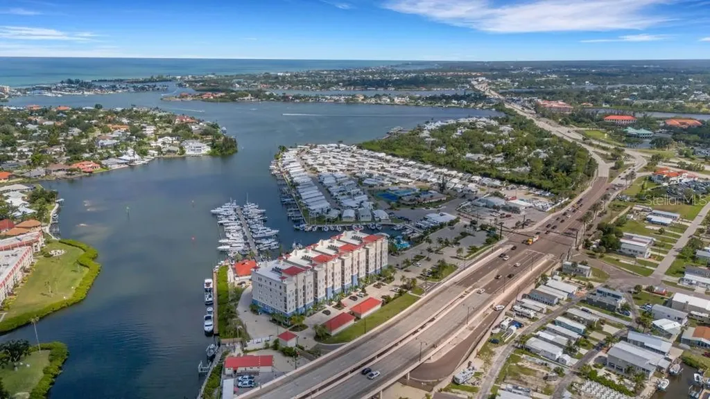 505 N Tamiami Trail Venice FL 34285
