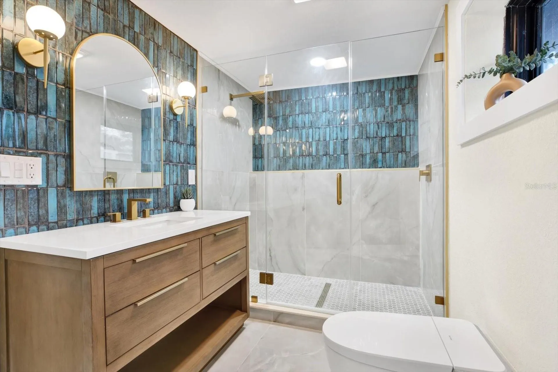 203 Driftwood Drive W Palm Harbor FL 34683