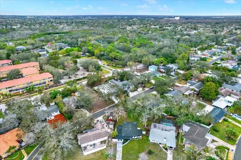 203 Driftwood Drive W Palm Harbor FL 34683