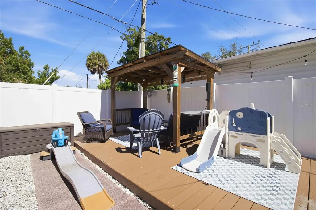 6116 Dartmouth Drive Bradenton FL 34207