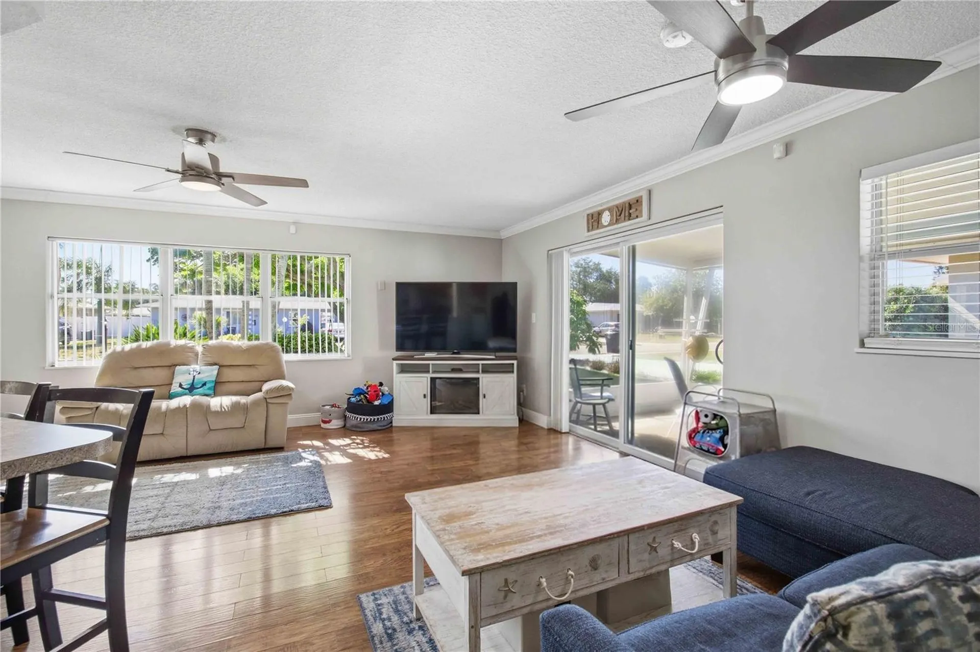 6116 Dartmouth Drive Bradenton FL 34207