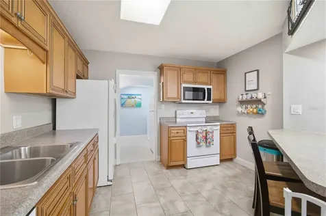 6116 Dartmouth Drive Bradenton FL 34207
