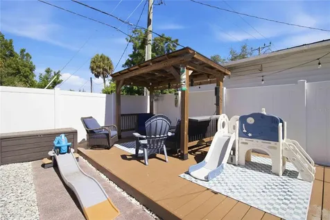 6116 Dartmouth Drive Bradenton FL 34207