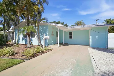 6116 Dartmouth Drive Bradenton FL 34207