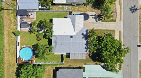 6116 Dartmouth Drive Bradenton FL 34207
