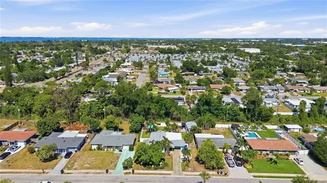 6116 Dartmouth Drive Bradenton FL 34207