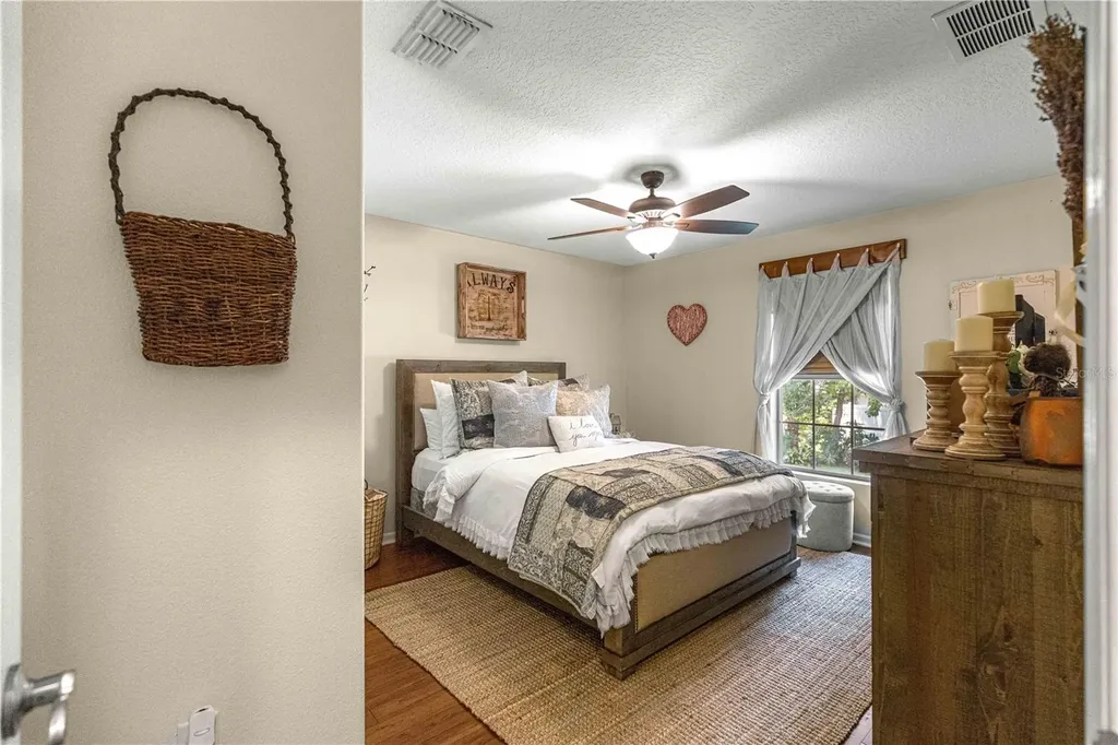 2616 SW 18th Avenue NE Ocala FL 34471