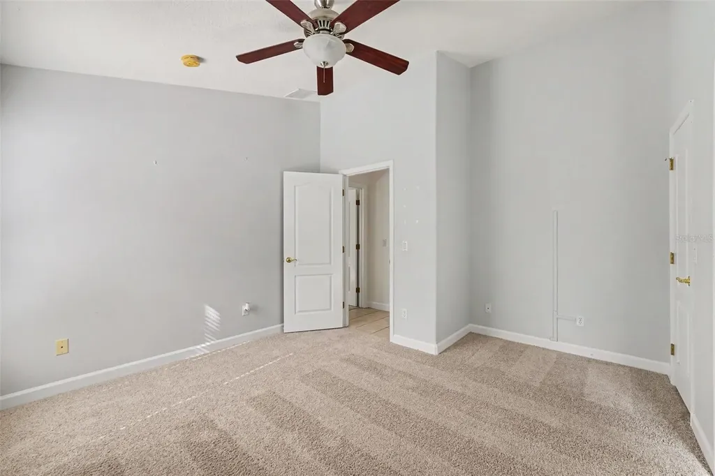 131 Old Bridge Circle Davenport FL 33897