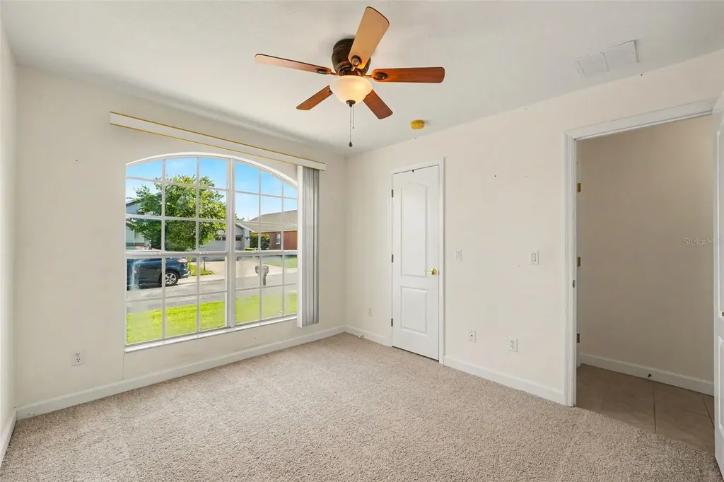 131 Old Bridge Circle Davenport FL 33897