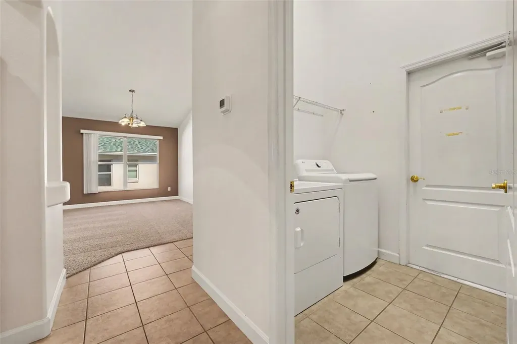 131 Old Bridge Circle Davenport FL 33897