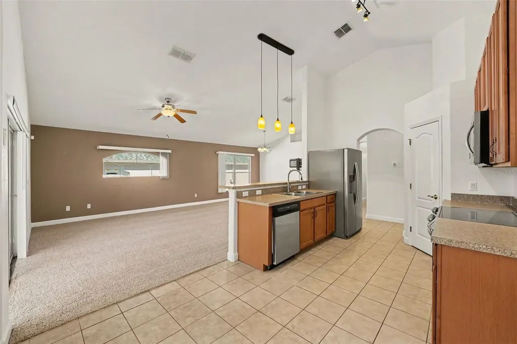 131 Old Bridge Circle Davenport FL 33897