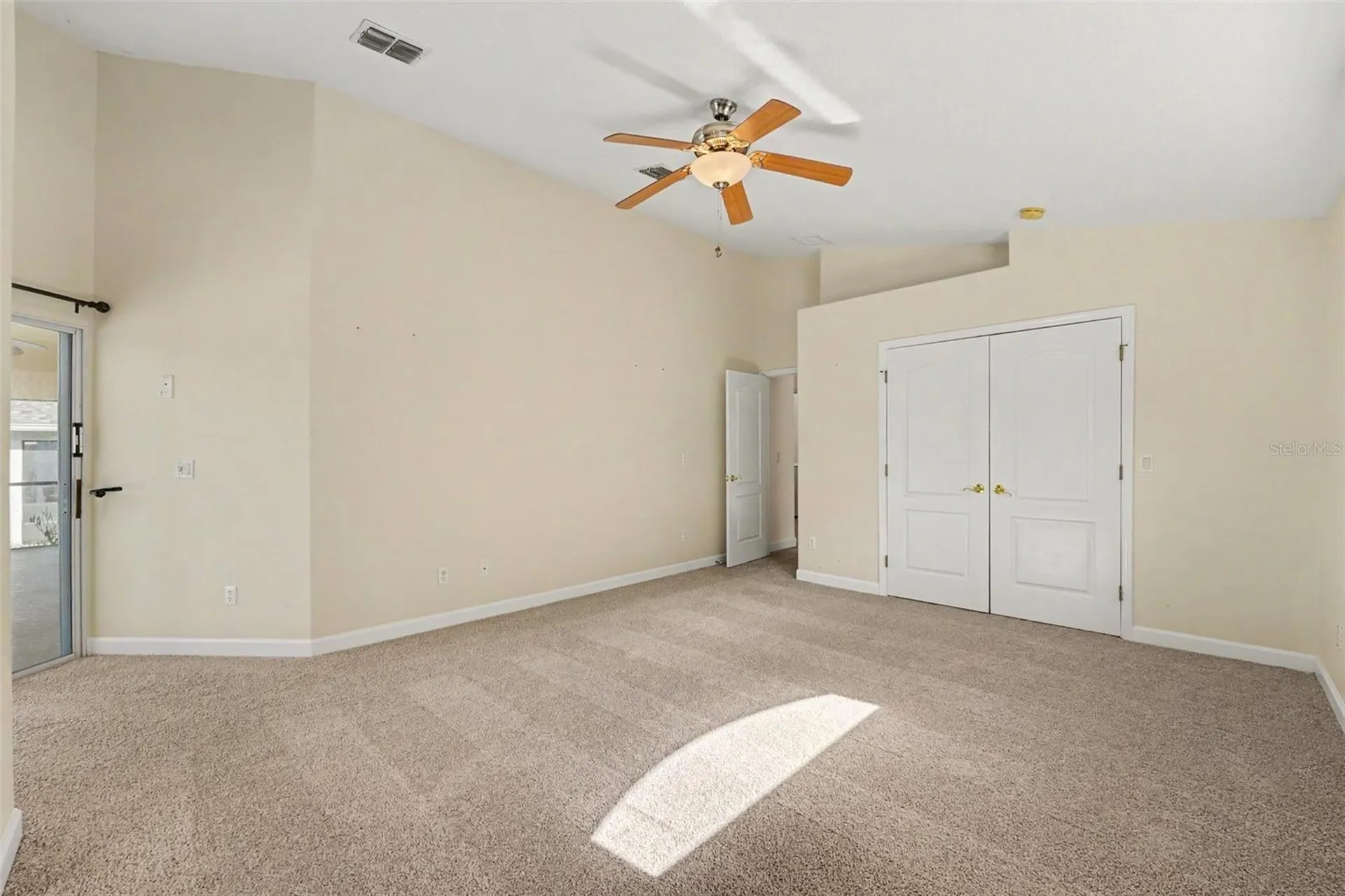 131 Old Bridge Circle Davenport FL 33897