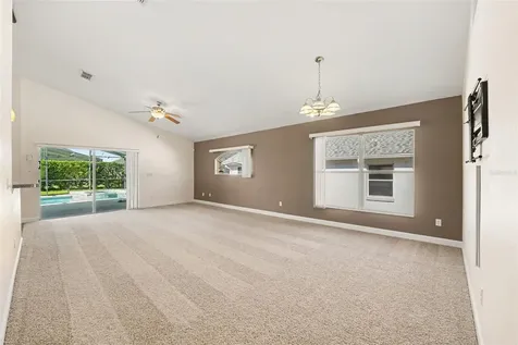 131 Old Bridge Circle Davenport FL 33897