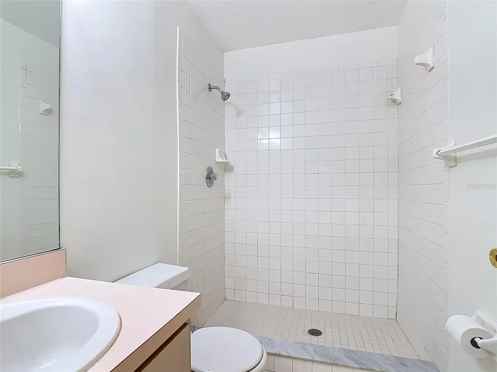 210 Robbins Rest Circle Davenport FL 33896