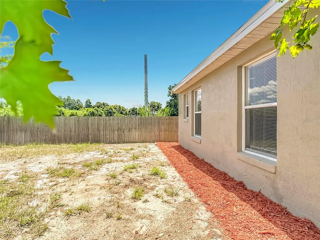 210 Robbins Rest Circle Davenport FL 33896