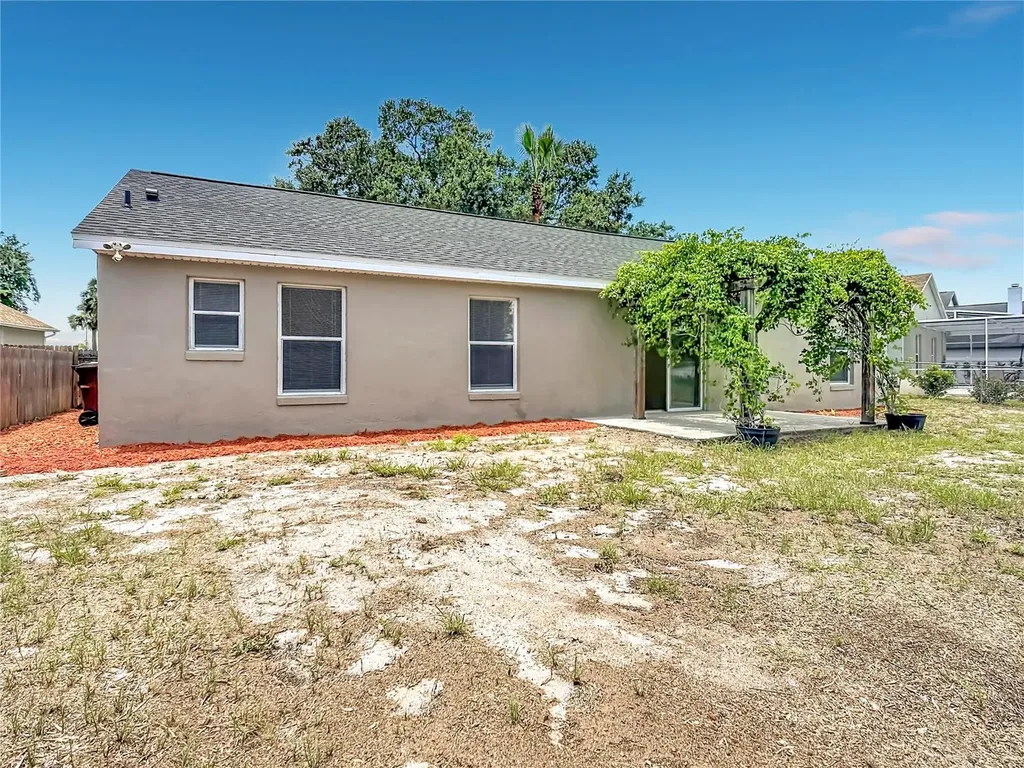 210 Robbins Rest Circle Davenport FL 33896