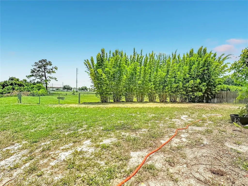 210 Robbins Rest Circle Davenport FL 33896