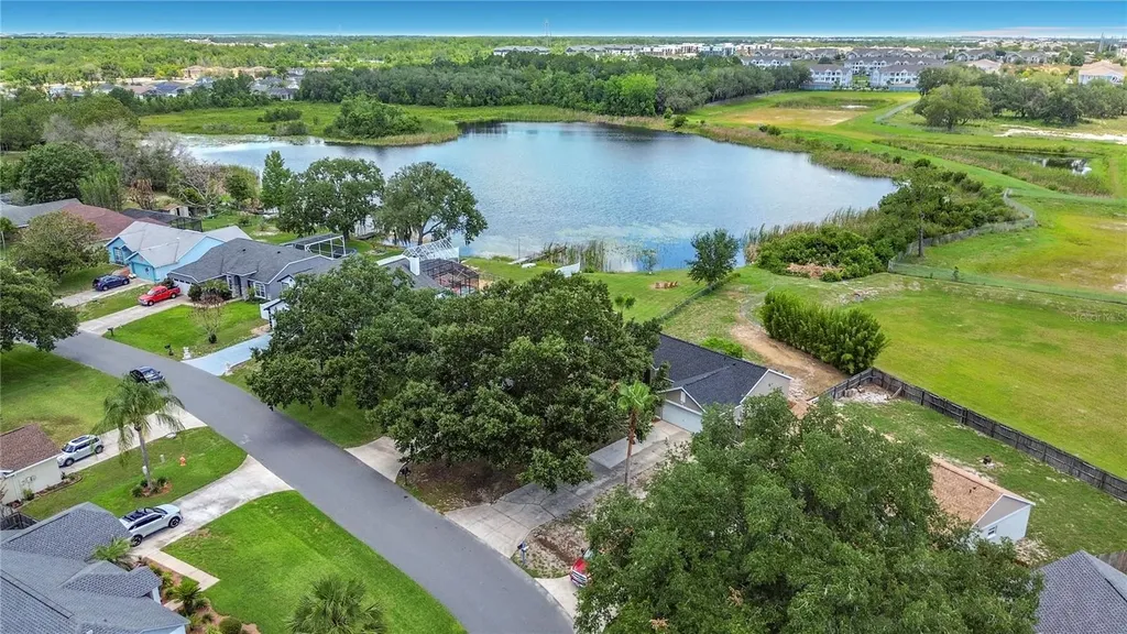 210 Robbins Rest Circle Davenport FL 33896
