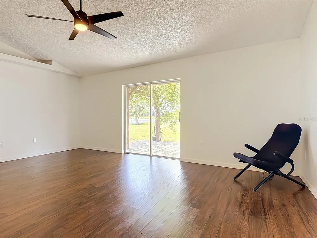 210 Robbins Rest Circle Davenport FL 33896