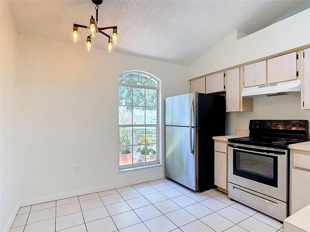 210 Robbins Rest Circle Davenport FL 33896