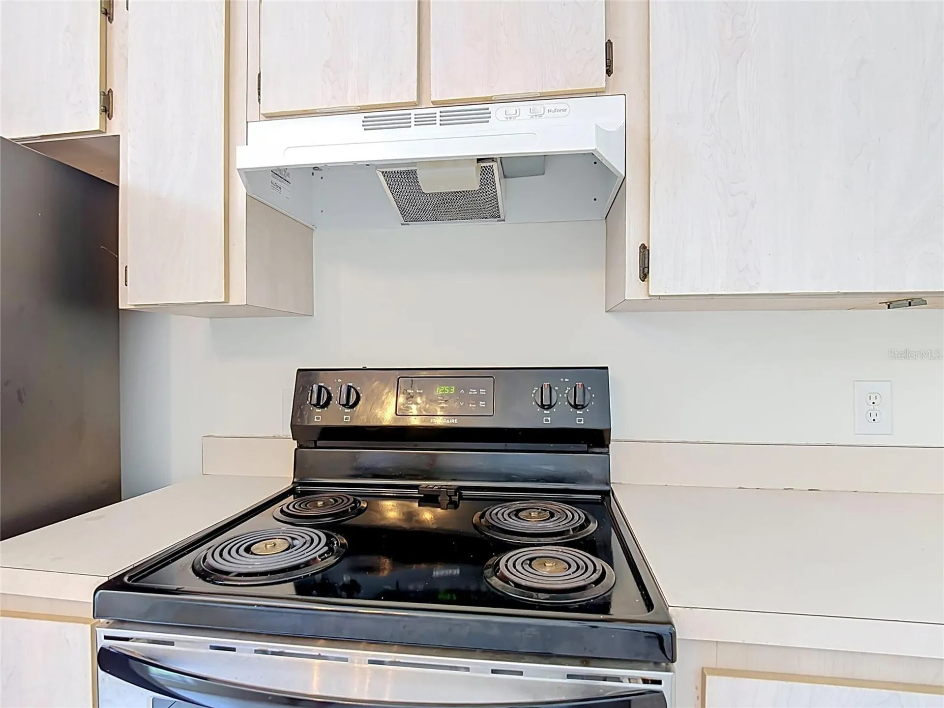 210 Robbins Rest Circle Davenport FL 33896