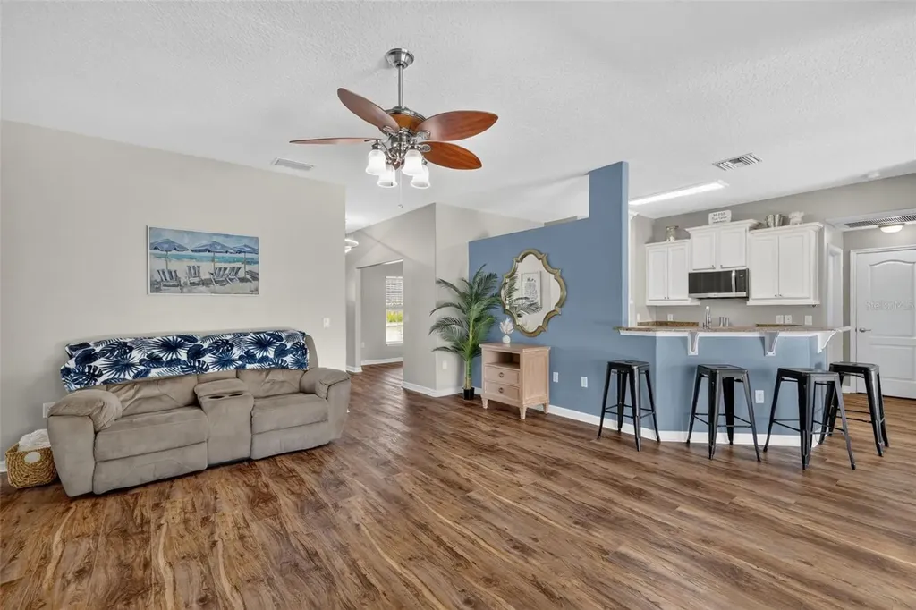 12037 Eagle Point Court Leesburg FL 34788