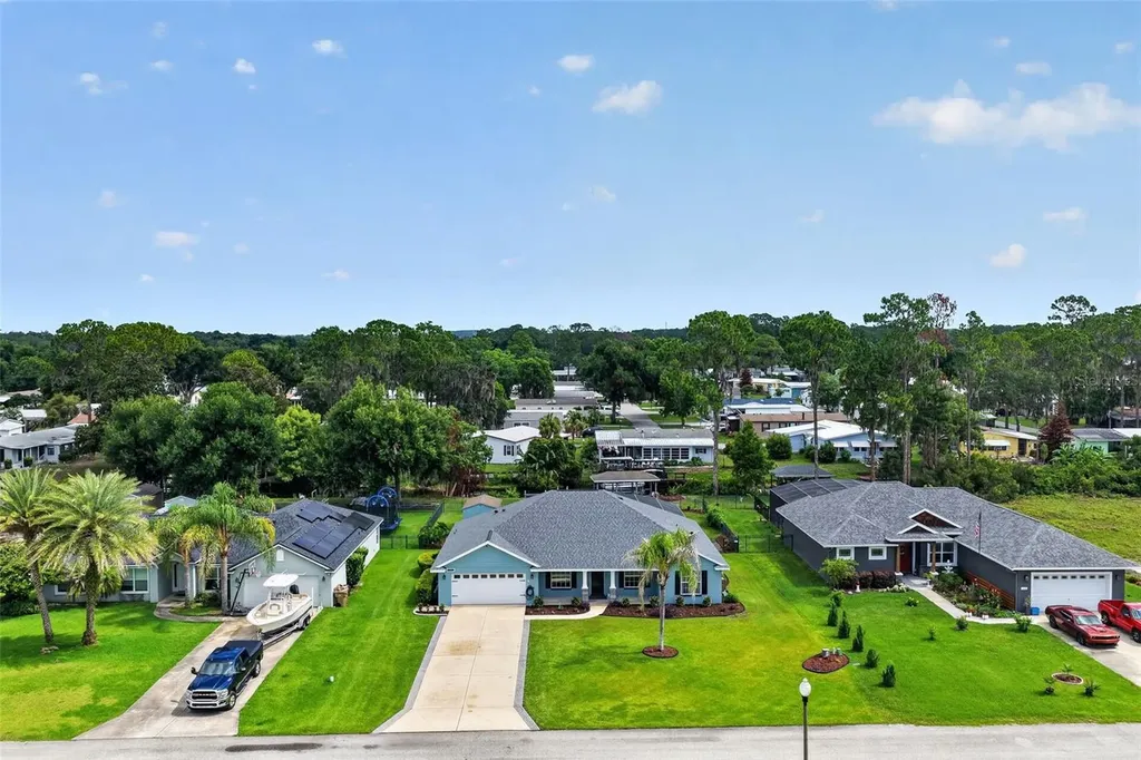 12037 Eagle Point Court Leesburg FL 34788