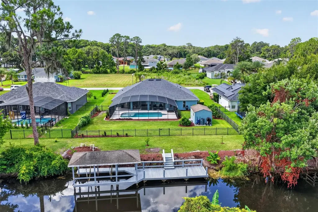 12037 Eagle Point Court Leesburg FL 34788