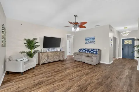 12037 Eagle Point Court Leesburg FL 34788