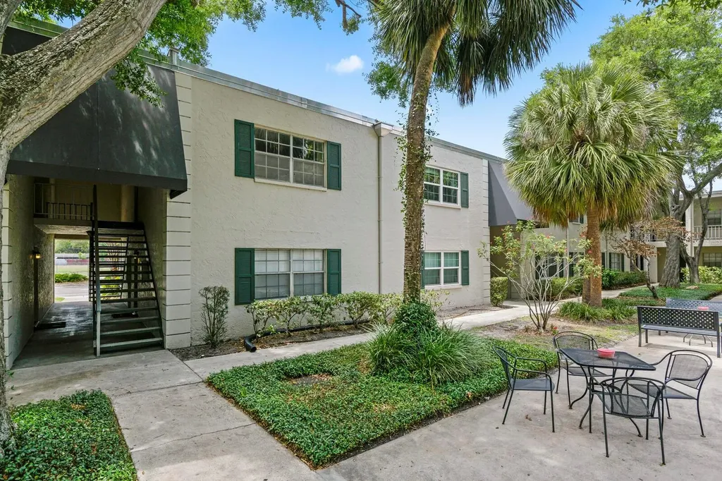 4335 Aegean Drive Tampa FL 33611