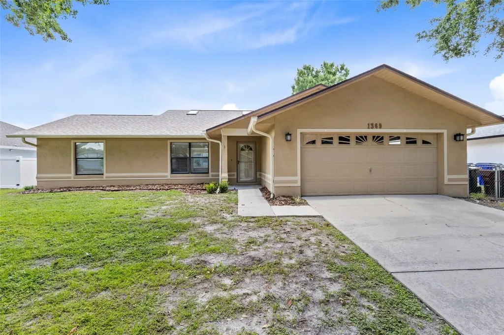 1369 Wood Lake Circle St Cloud FL 34772