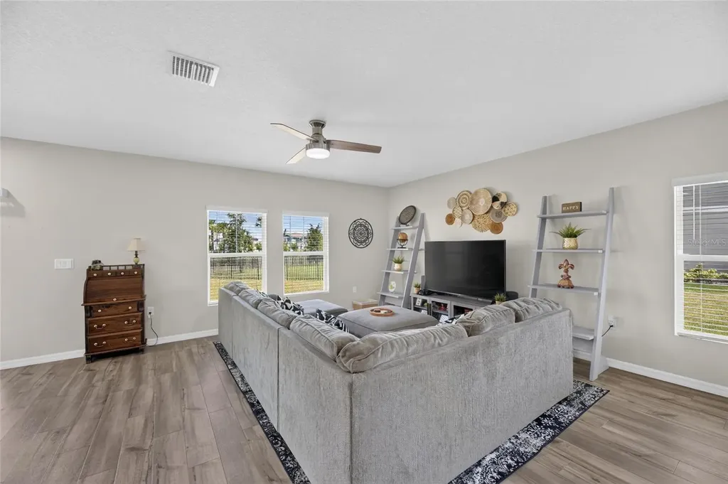 5495 Summer Sunset Drive Apollo Beach FL 33572