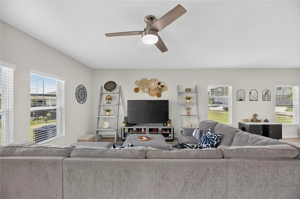 5495 Summer Sunset Drive Apollo Beach FL 33572