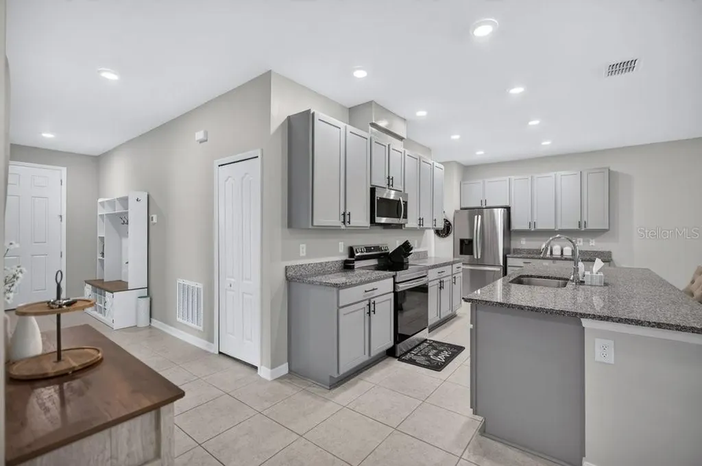 14 Woodworth Drive Palm Coast FL 32164