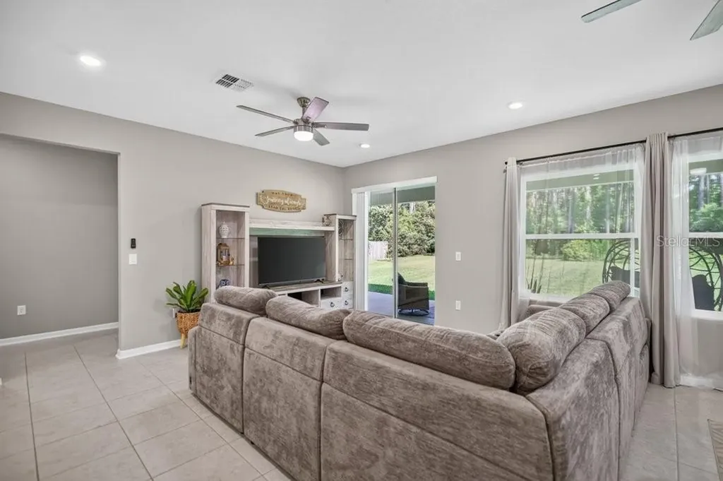 14 Woodworth Drive Palm Coast FL 32164