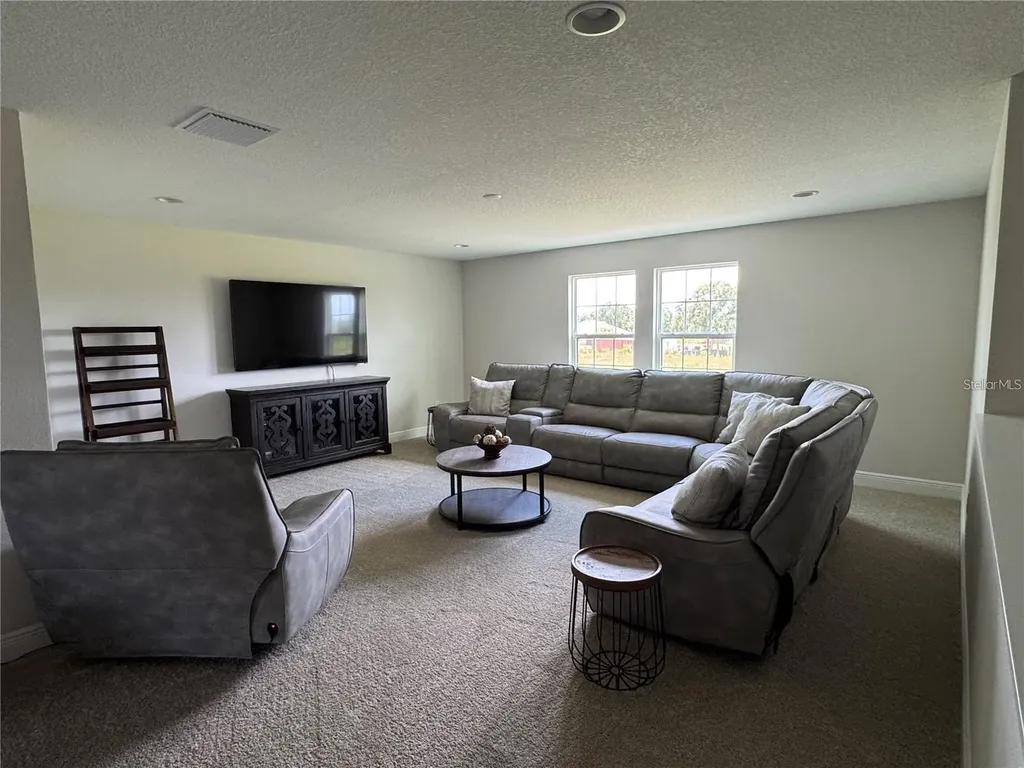 13150 Wellspring Drive Lithia FL 33547