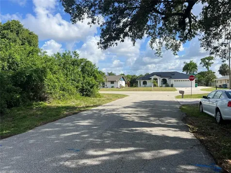 3247 Manhattan Street Port Charlotte FL 33952